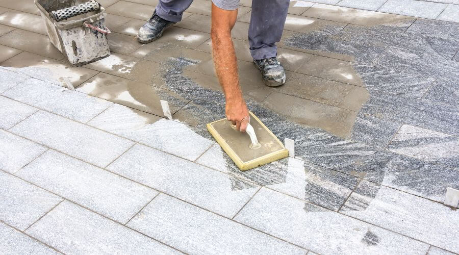 Expert Emergency Roof Repairs services in Luxemburg, IA
